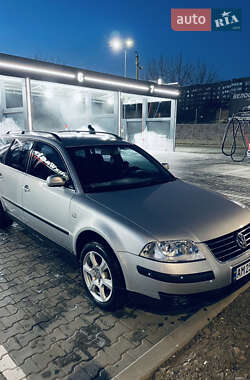 Універсал Volkswagen Passat 2001 в Вінниці