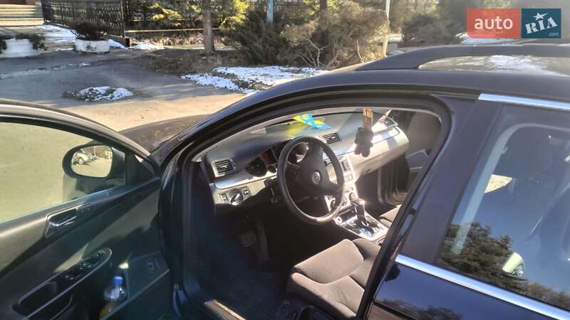 Універсал Volkswagen Passat 2008 в Тисмениці