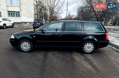 Универсал Volkswagen Passat 2003 в Харькове