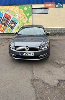 Седан Volkswagen Passat 2015 в Кропивницькому