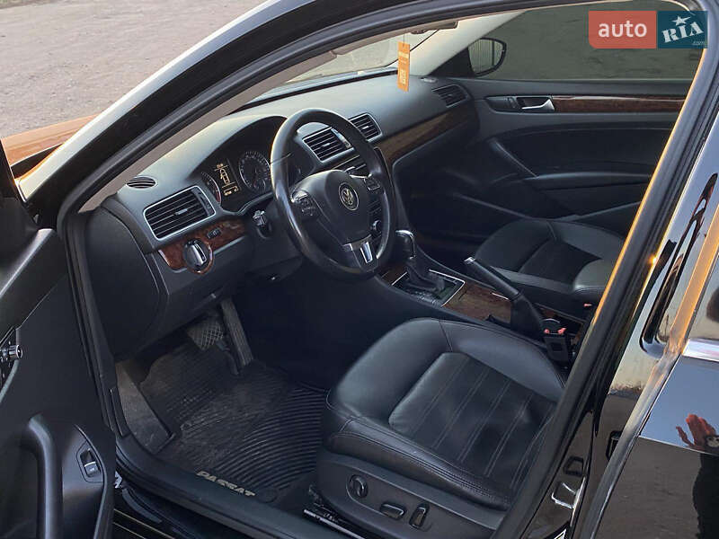 Седан Volkswagen Passat 2012 в Білій Церкві