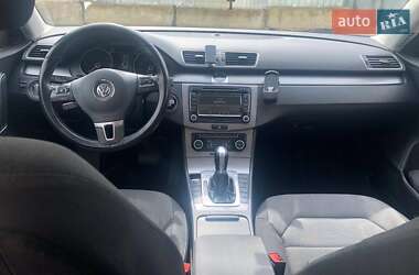 Універсал Volkswagen Passat 2011 в Львові