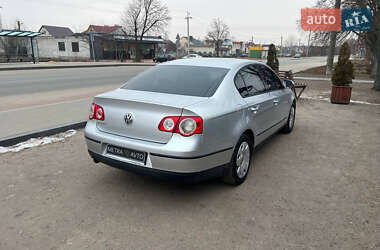 Седан Volkswagen Passat 2006 в Чернігові