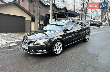 Универсал Volkswagen Passat 2011 в Хорошеве