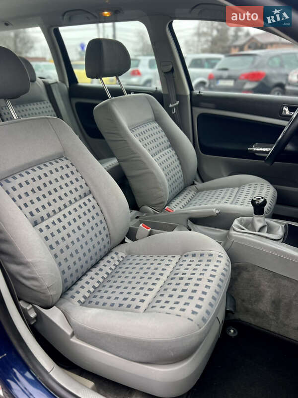 Универсал Volkswagen Passat 2000 в Виннице