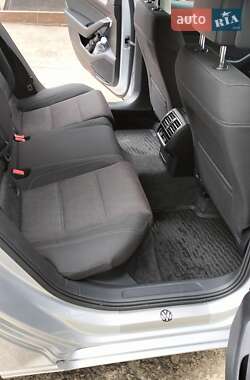 Универсал Volkswagen Passat 2015 в 