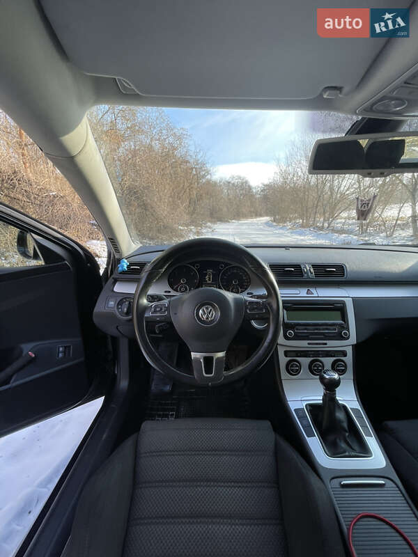 Универсал Volkswagen Passat 2009 в Тернополе