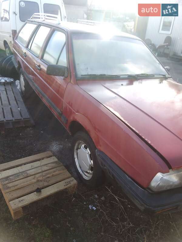Универсал Volkswagen Passat 1985 в Киеве