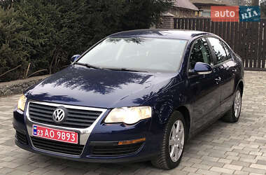 Седан Volkswagen Passat 2007 в Вознесенске