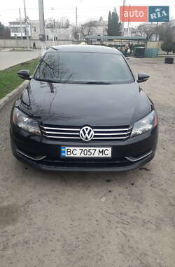 Седан Volkswagen Passat 2011 в Львові