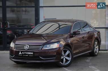 Седан Volkswagen Passat 2012 в Харькове