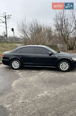 Седан Volkswagen Passat 2014 в 