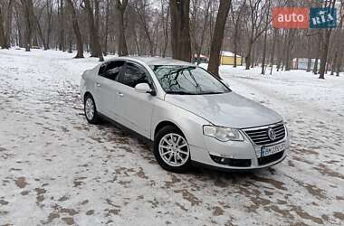 Седан Volkswagen Passat 2007 в Сумах