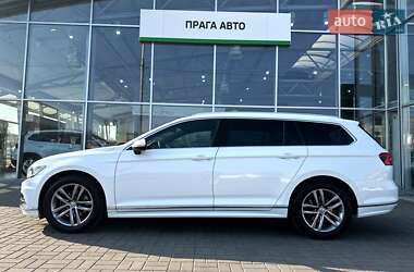 Универсал Volkswagen Passat 2018 в Киеве