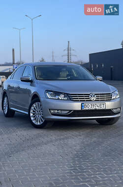 Седан Volkswagen Passat 2013 в Тернополі