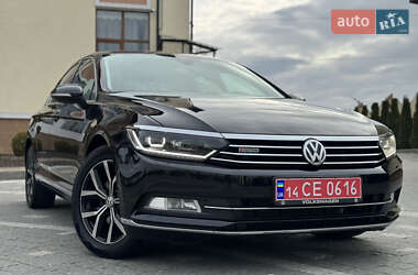 Седан Volkswagen Passat 2016 в Дрогобыче