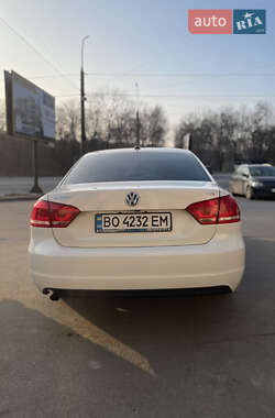 Седан Volkswagen Passat 2015 в Тернополе