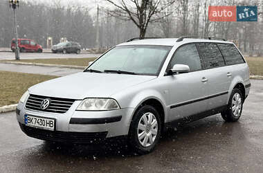 Универсал Volkswagen Passat 2003 в Ровно