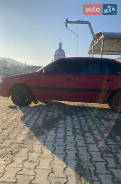 Седан Volkswagen Passat 1995 в 