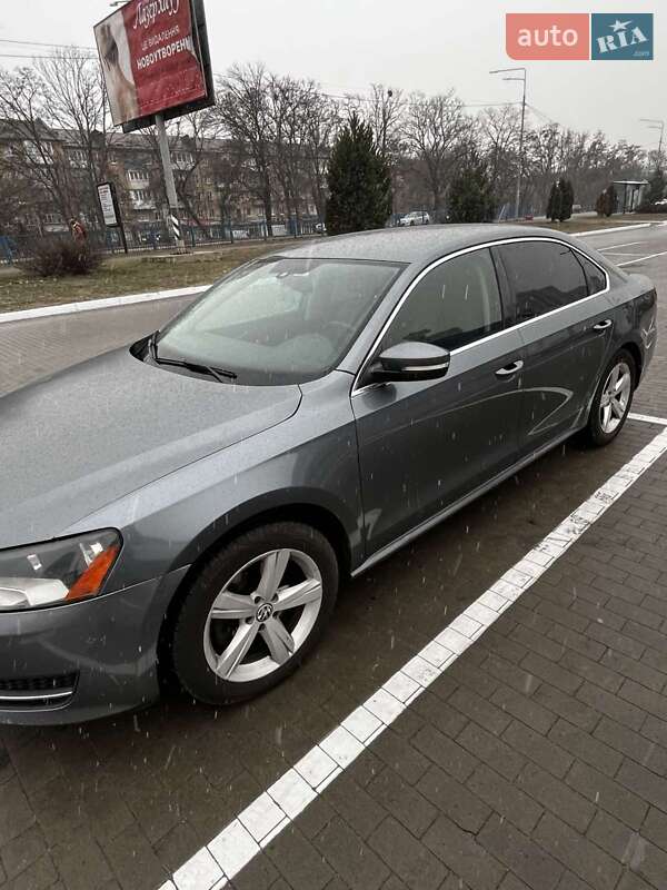 Седан Volkswagen Passat 2013 в Броварах