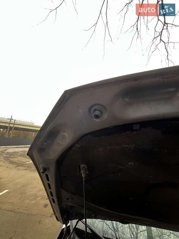 Седан Volkswagen Passat 2013 в Броварах