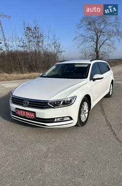 Універсал Volkswagen Passat 2017 в Бродах