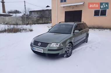 Универсал Volkswagen Passat 2002 в Глухове