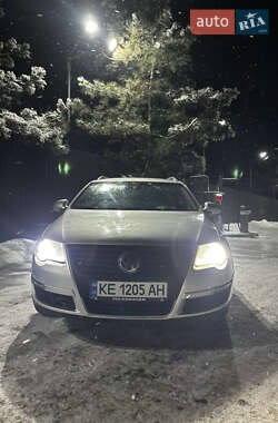 Универсал Volkswagen Passat 2010 в Днепре