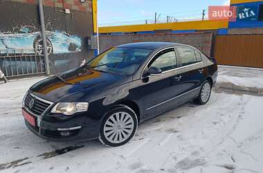 Седан Volkswagen Passat 2009 в Луцке