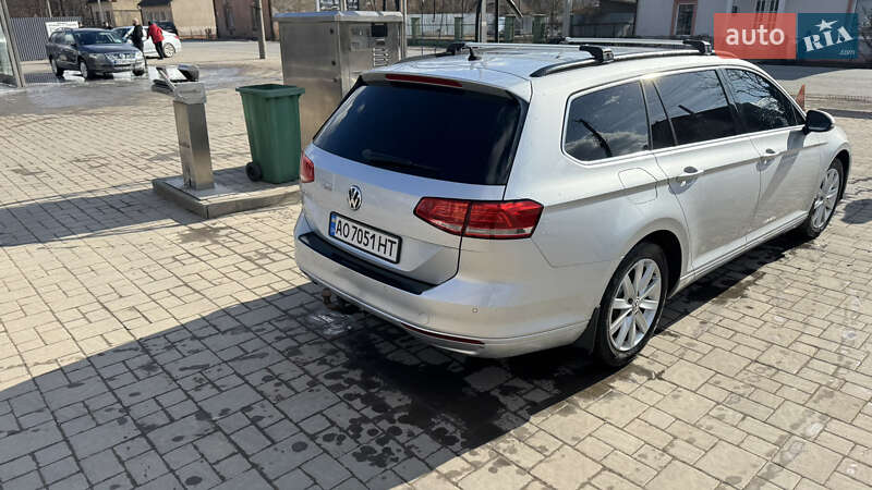 Универсал Volkswagen Passat 2017 в Ужгороде