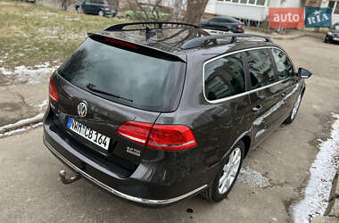 Универсал Volkswagen Passat 2011 в Калуше