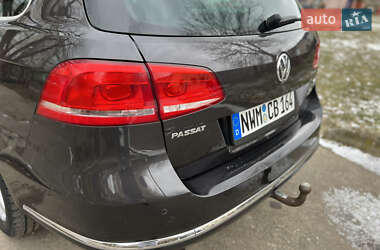 Универсал Volkswagen Passat 2011 в Калуше