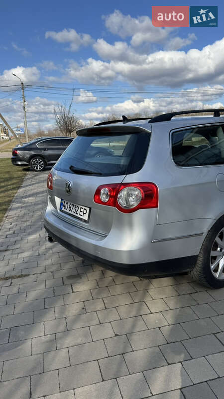 Універсал Volkswagen Passat 2009 в Ужгороді