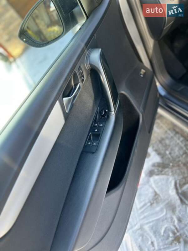 Універсал Volkswagen Passat 2014 в Виноградові