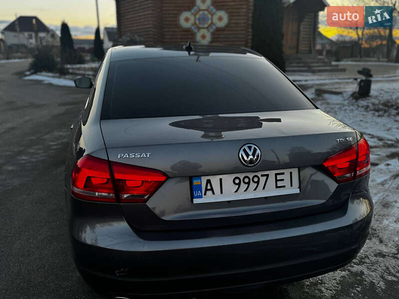 Седан Volkswagen Passat 2014 в Киеве