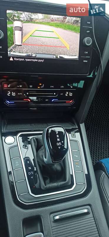Універсал Volkswagen Passat 2021 в Коростені