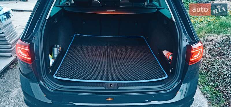 Універсал Volkswagen Passat 2021 в Коростені