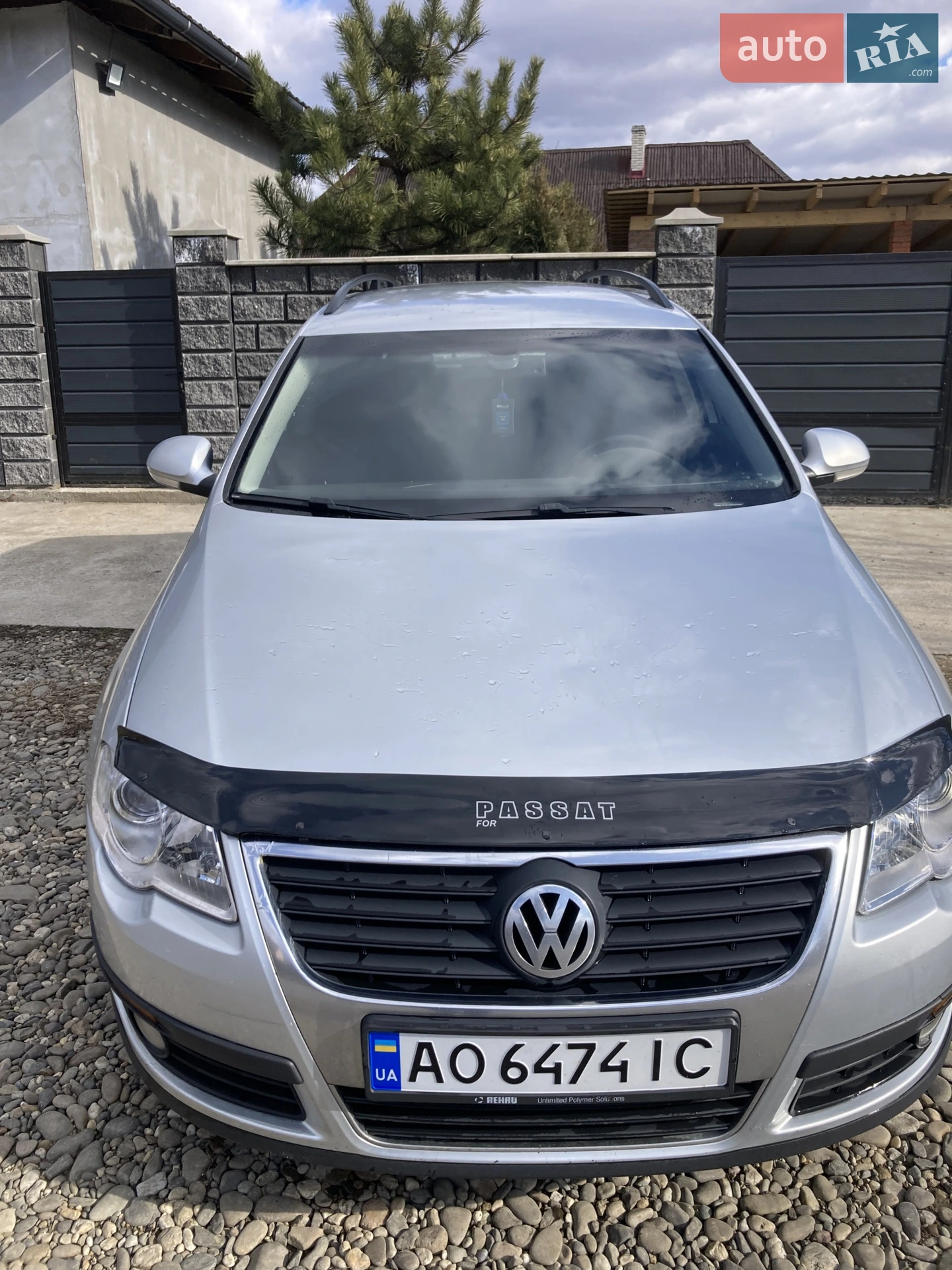 2010 Volkswagen Passat - мініатюра 2