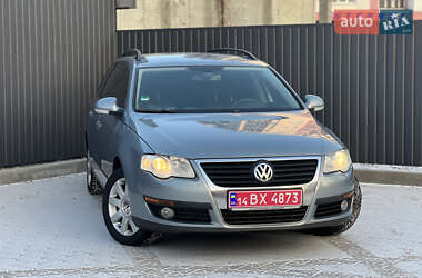 Універсал Volkswagen Passat 2010 в Львові