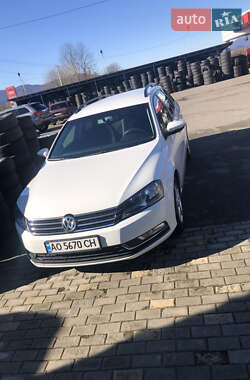 Універсал Volkswagen Passat 2013 в Сокирниці