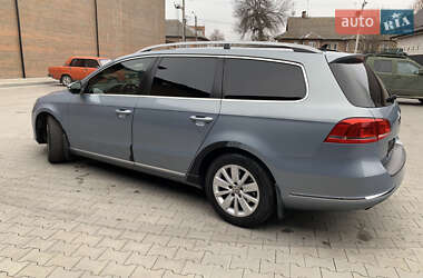 Універсал Volkswagen Passat 2012 в Бердичеві