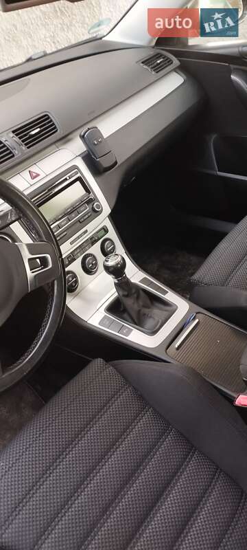 Универсал Volkswagen Passat 2009 в Бердичеве