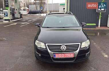 Универсал Volkswagen Passat 2009 в Луцке