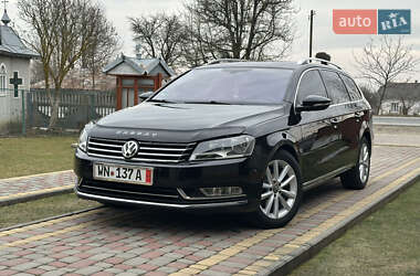 Универсал Volkswagen Passat 2011 в Снятине