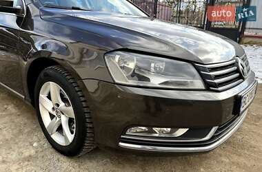 Універсал Volkswagen Passat 2013 в Львові