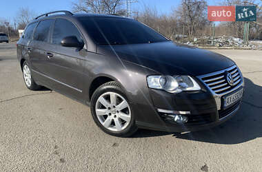 Універсал Volkswagen Passat 2008 в Дніпрі