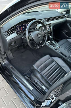 Седан Volkswagen Passat 2018 в 