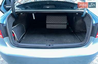 Седан Volkswagen Passat 2012 в 