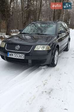 Универсал Volkswagen Passat 2004 в Сарнах