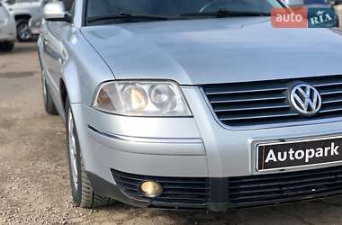 Універсал Volkswagen Passat 2003 в Вінниці